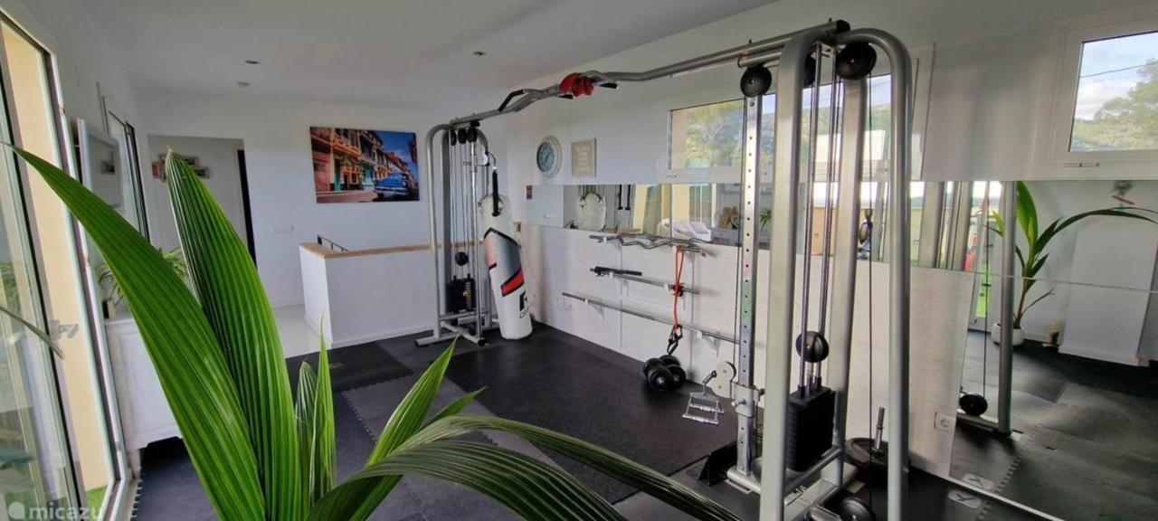 Villa Contenta Canyelles 카니에예스 외부 사진